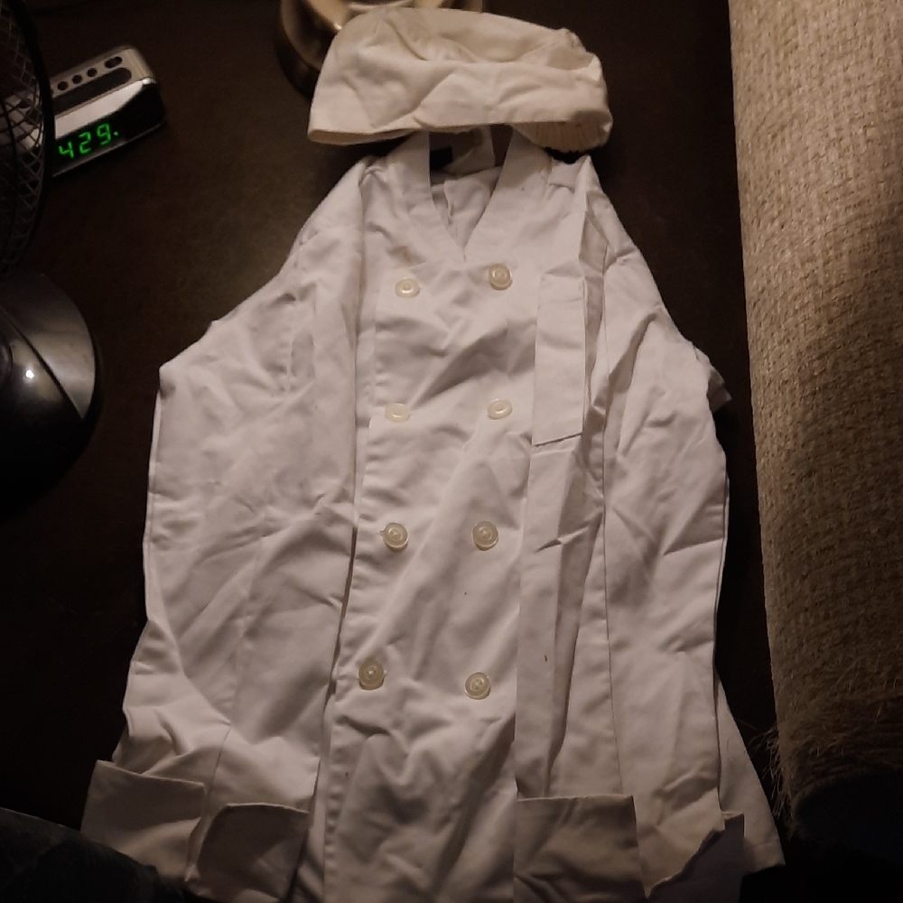 White Double-Breasted Chef Jacket with Hat